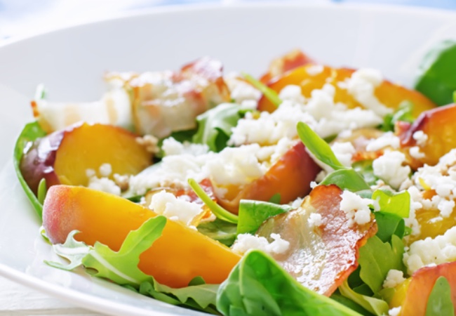  Grilled Peach and Pancetta Salad